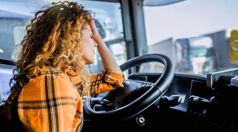 Simplifying the Truck Driving Experience: Tools and Tips for Modern Drivers